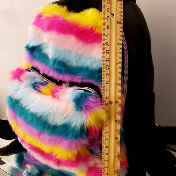 Rainbow backpack 🌈 🌈 bag NWT - Picture 6 of 6